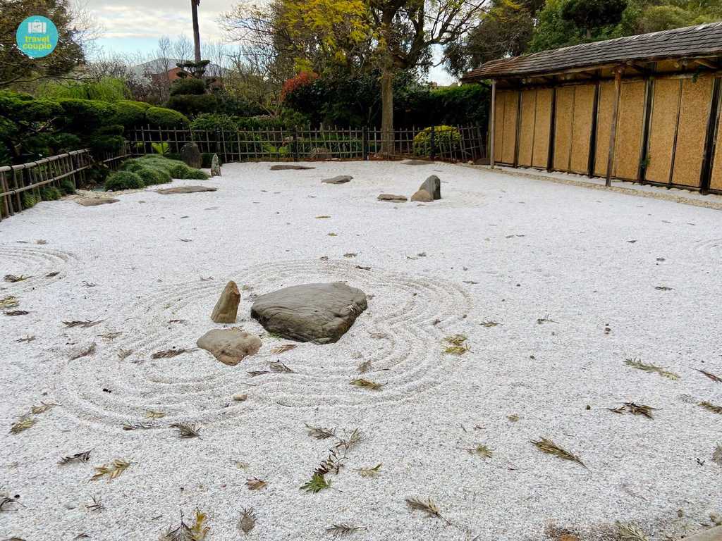 Kare-senzui Garden